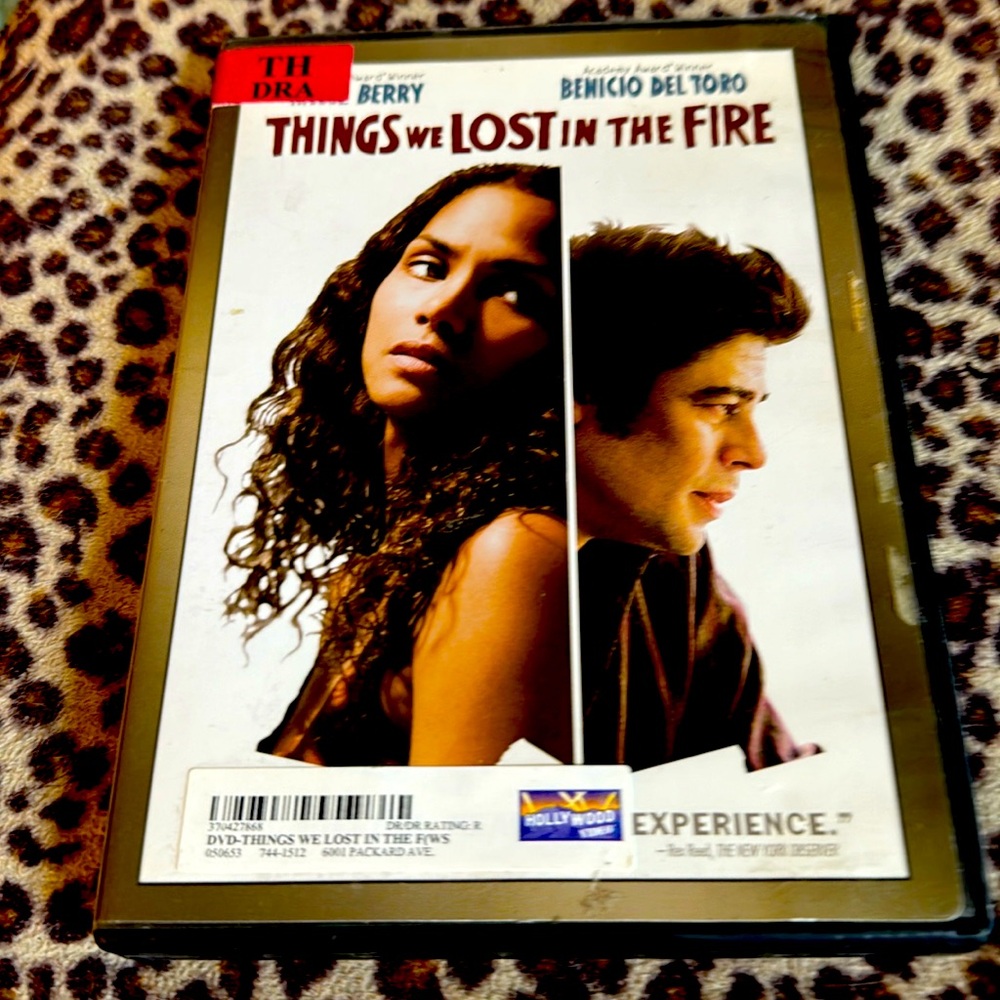 DVD. Things We Lost In the Fire. Benicio Del Toro Halle Berry.